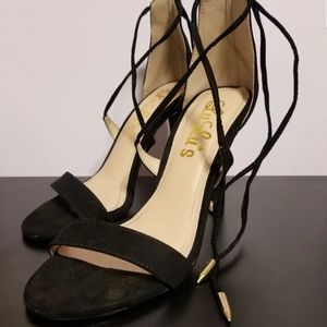 Lulu's Aimee lace-up heels
